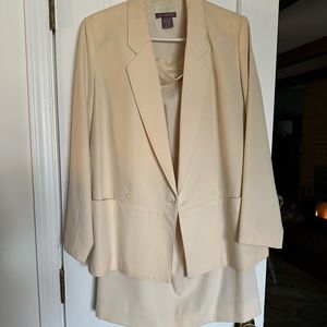 Cream colored skirt with jacket